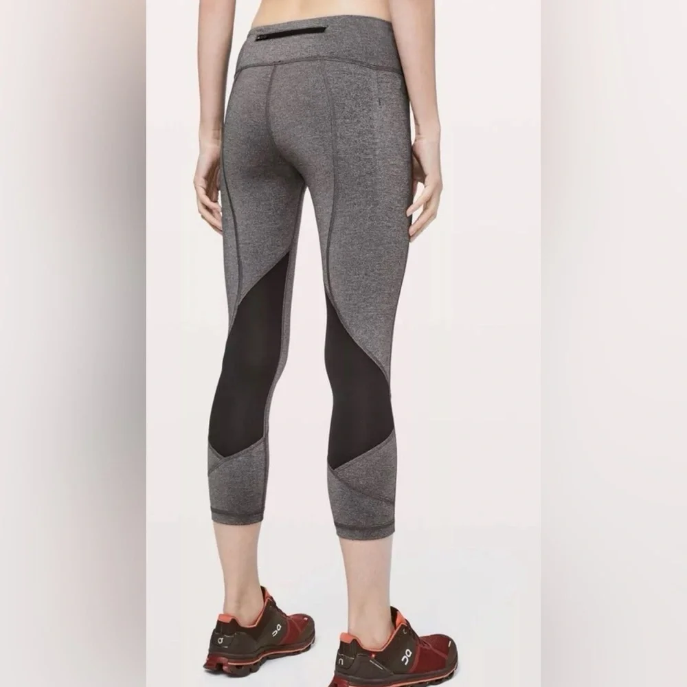 Lululemon Pace Rival High Rise Crop Leggings Women’s Gray and Black
